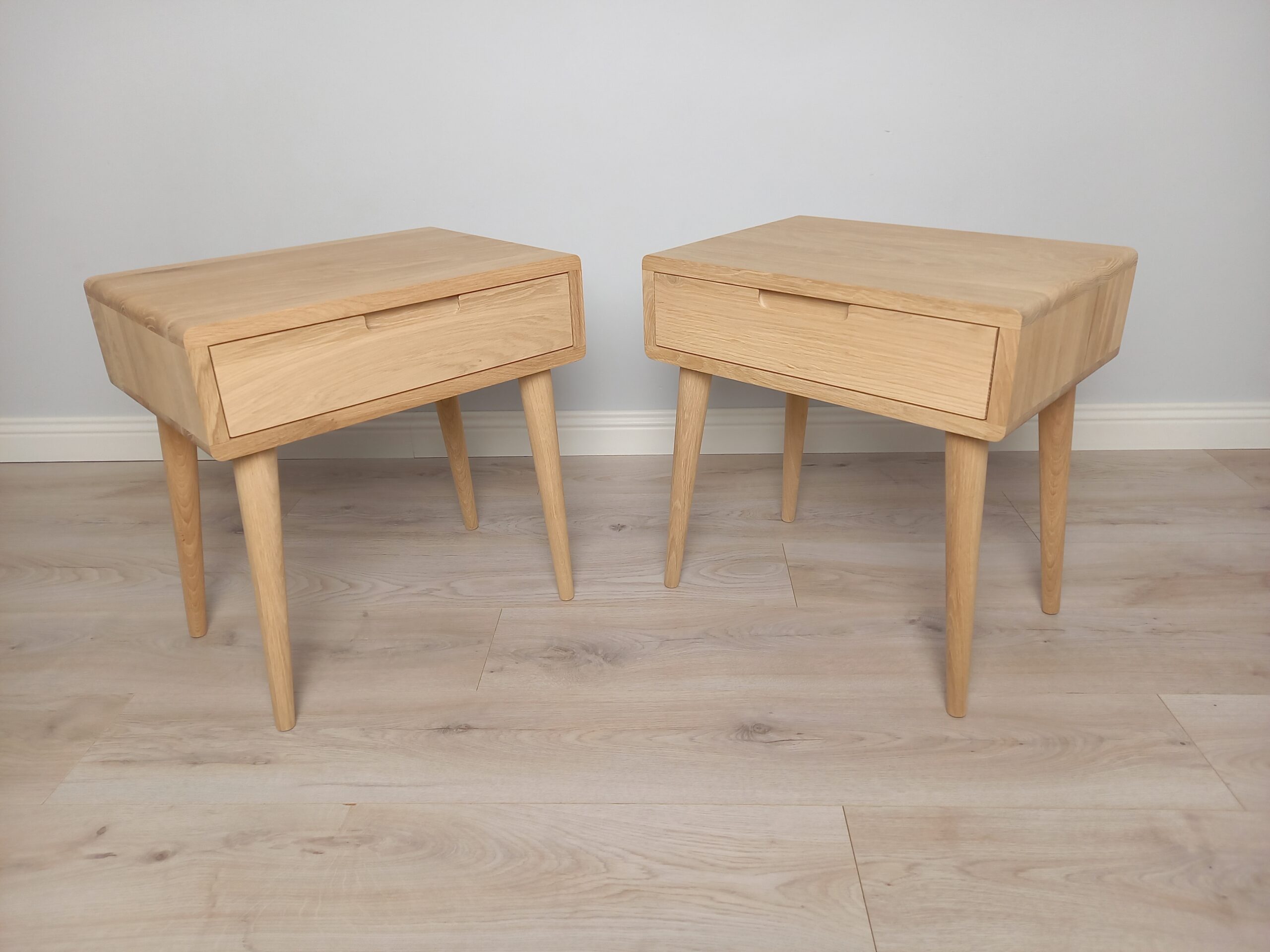 Spintelė „Tylios lajos poroje – Gamta“ Spintelė „Tylios lajos poroje – Gamta“