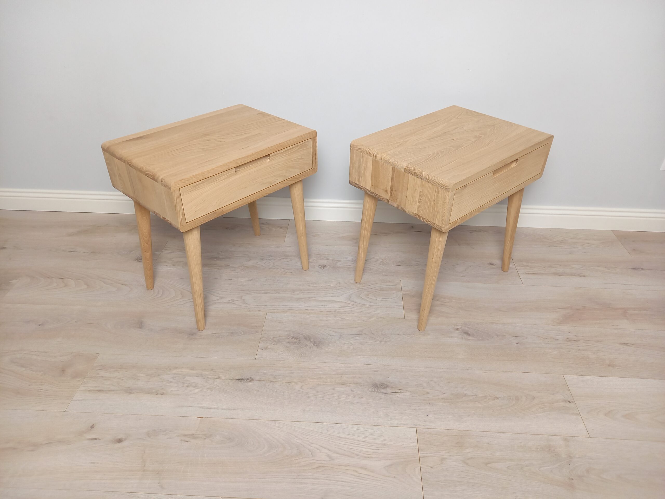 Spintelė „Tylios lajos poroje – Gamta“ Spintelė „Tylios lajos poroje – Gamta“