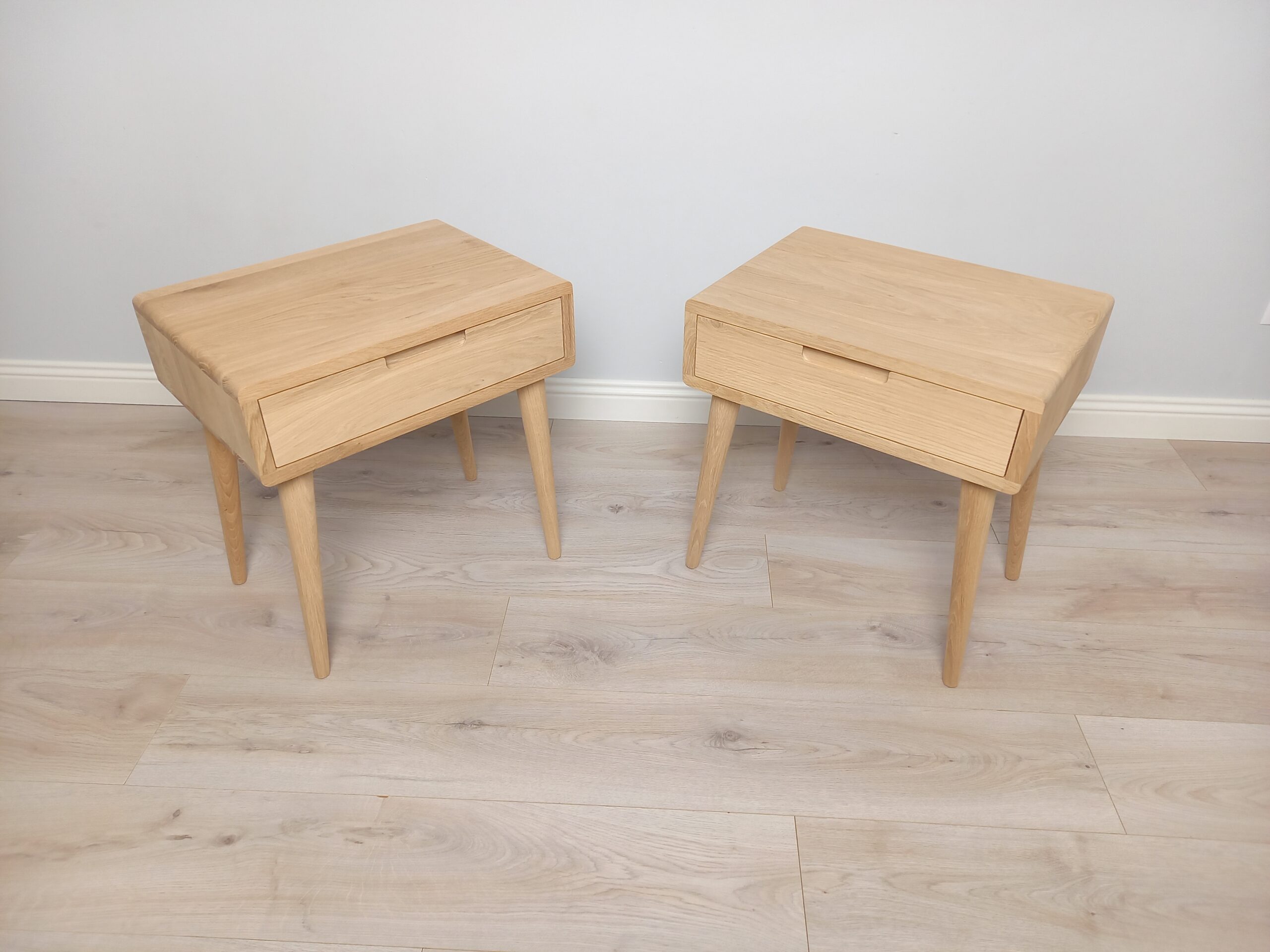 Spintelė „Tylios lajos poroje – Gamta“ Spintelė „Tylios lajos poroje – Gamta“