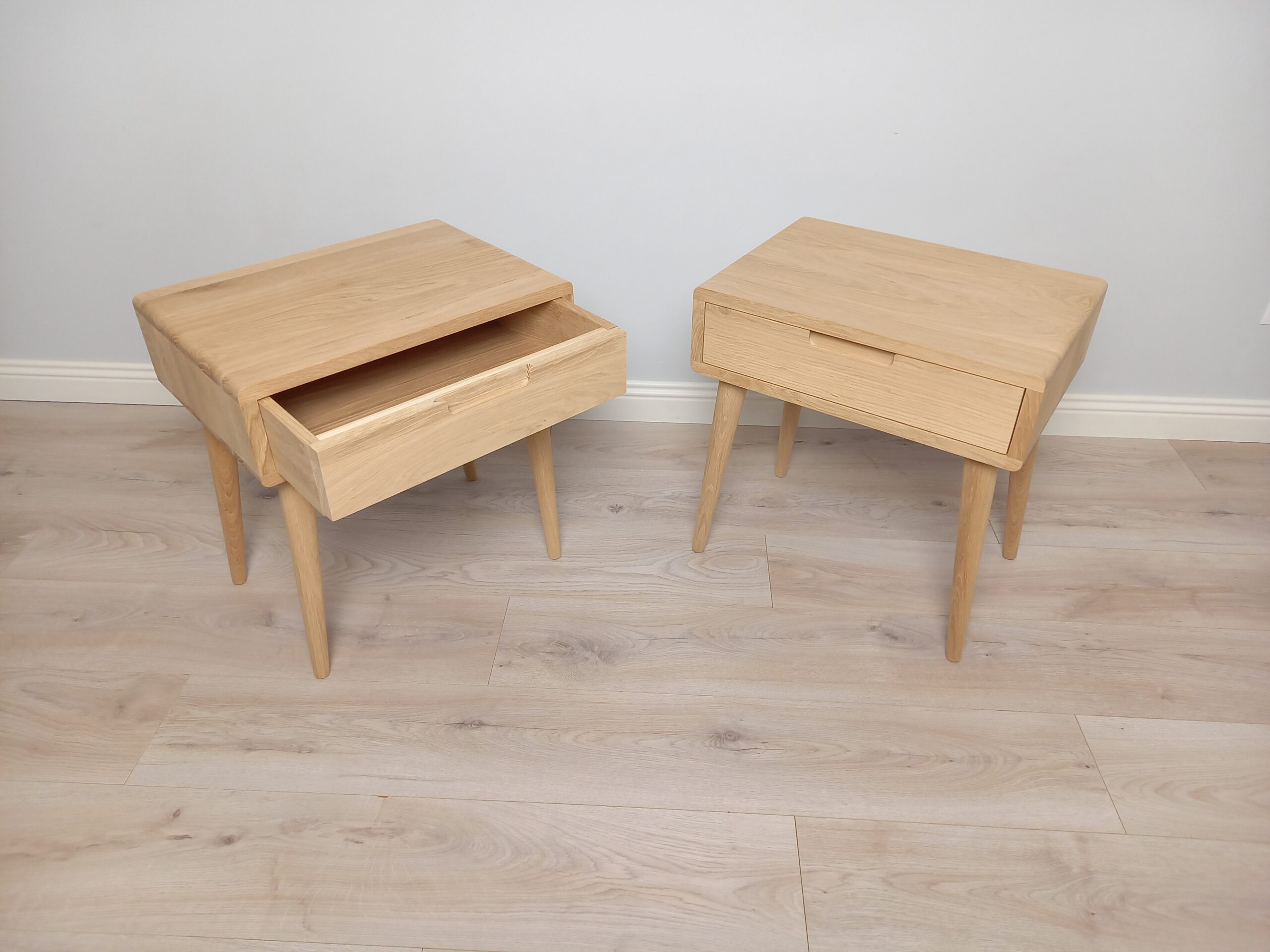 Spintelė „Tylios lajos poroje – Gamta“ Spintelė „Tylios lajos poroje – Gamta“