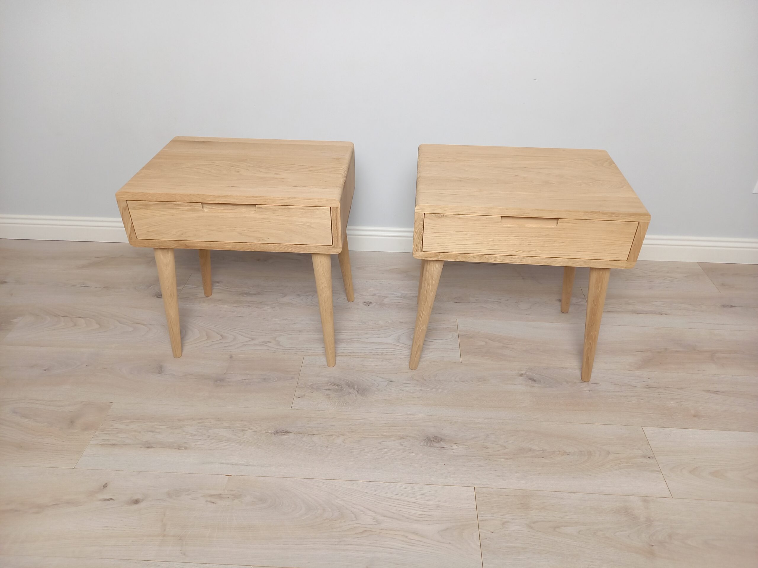 Spintelė „Tylios lajos poroje – Gamta“ Spintelė „Tylios lajos poroje – Gamta“