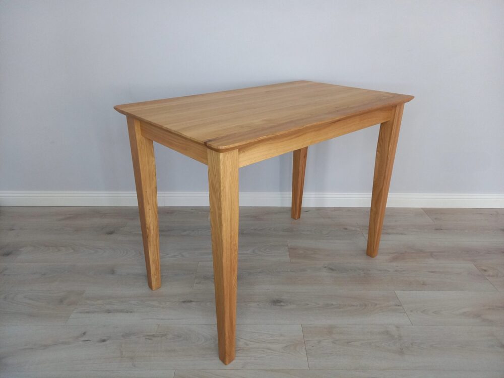 Ąžuolinis stalas su stalčium 100 x 60 cm